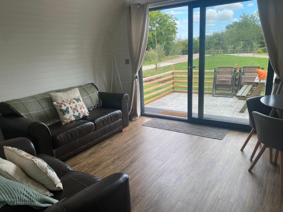 Beech Pod Cabin In Beautiful Surroundings Wrexham Exterior foto